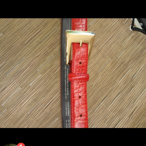 Liz Clairborne Red leather belt - Picture 3 of 8